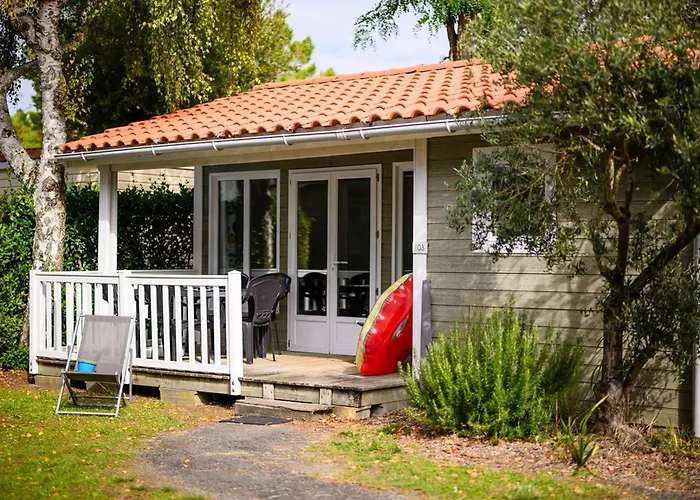 Camping Mobil 5 Pers A Saint-jean-de-monts Avec Terrasse - Api-1-52-1134 *