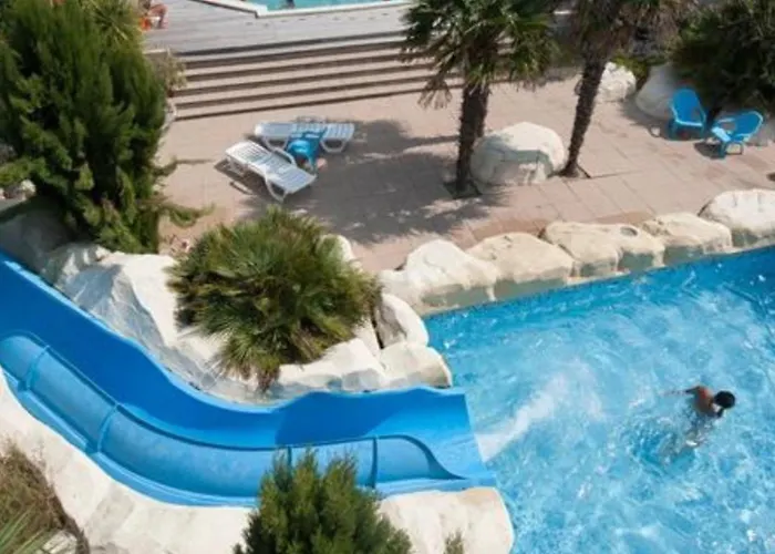 Campingplatz Mobil 5 Pers A Avec Terrasse - Api-1-52-1134 *