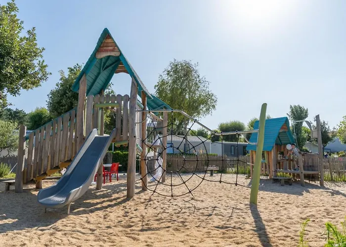 Camping Mobil 5 Pers A Saint-jean-de-monts Avec Terrasse - Api-1-52-1134 Saint-Jean-de-Monts